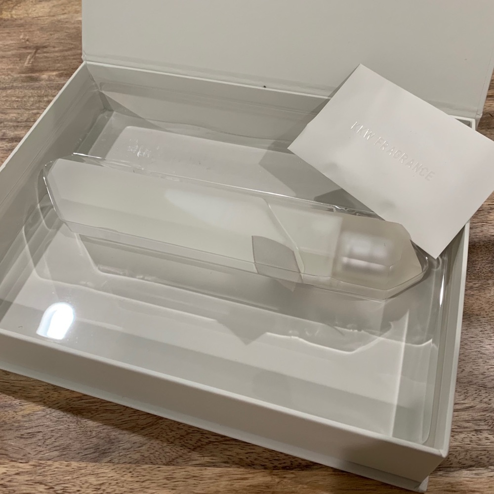 KKW Beauty Crystal Gardenia Eau De Parfum